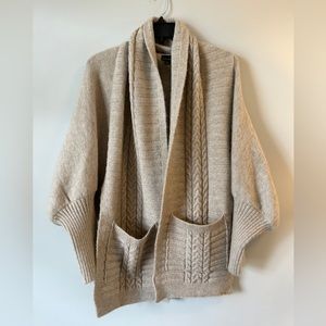 Coco + Carmen Mari Cropped Cable Pocket Front Cardigan